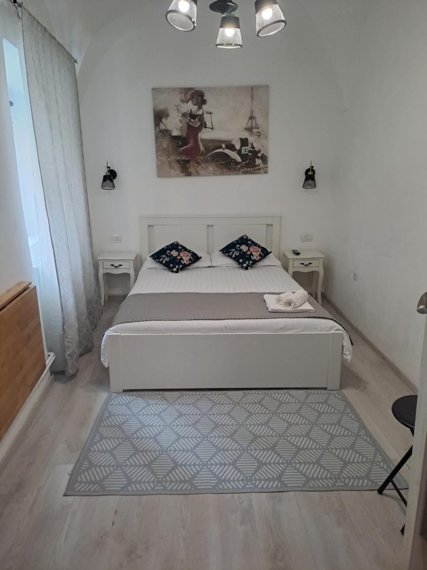 Apartment Garsoniera Vivere